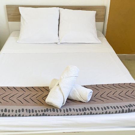 T2 Calme Et Lumineux Au Coeur De Pointe-A-Pitre Apartment Екстериор снимка