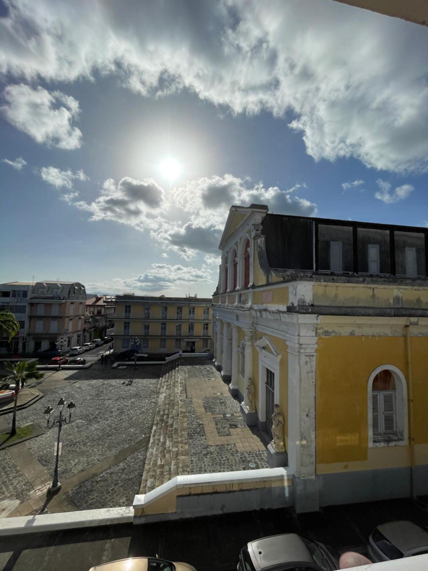 T2 Calme Et Lumineux Au Coeur De Pointe-A-Pitre Apartment Екстериор снимка