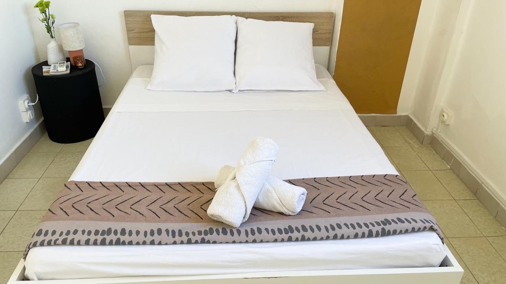 T2 Calme Et Lumineux Au Coeur De Pointe-A-Pitre Apartment Екстериор снимка